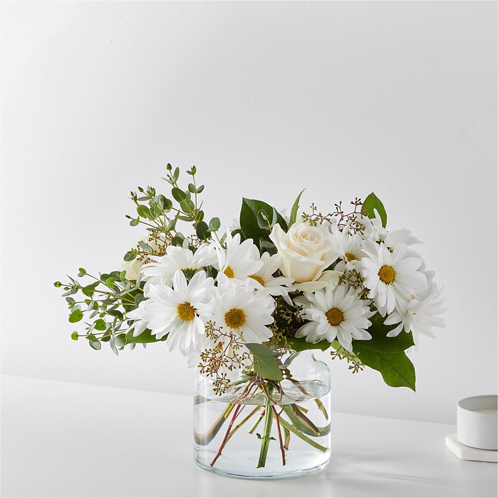 Fresh Linen Bouquet – Perkins Floral, Greenville MS