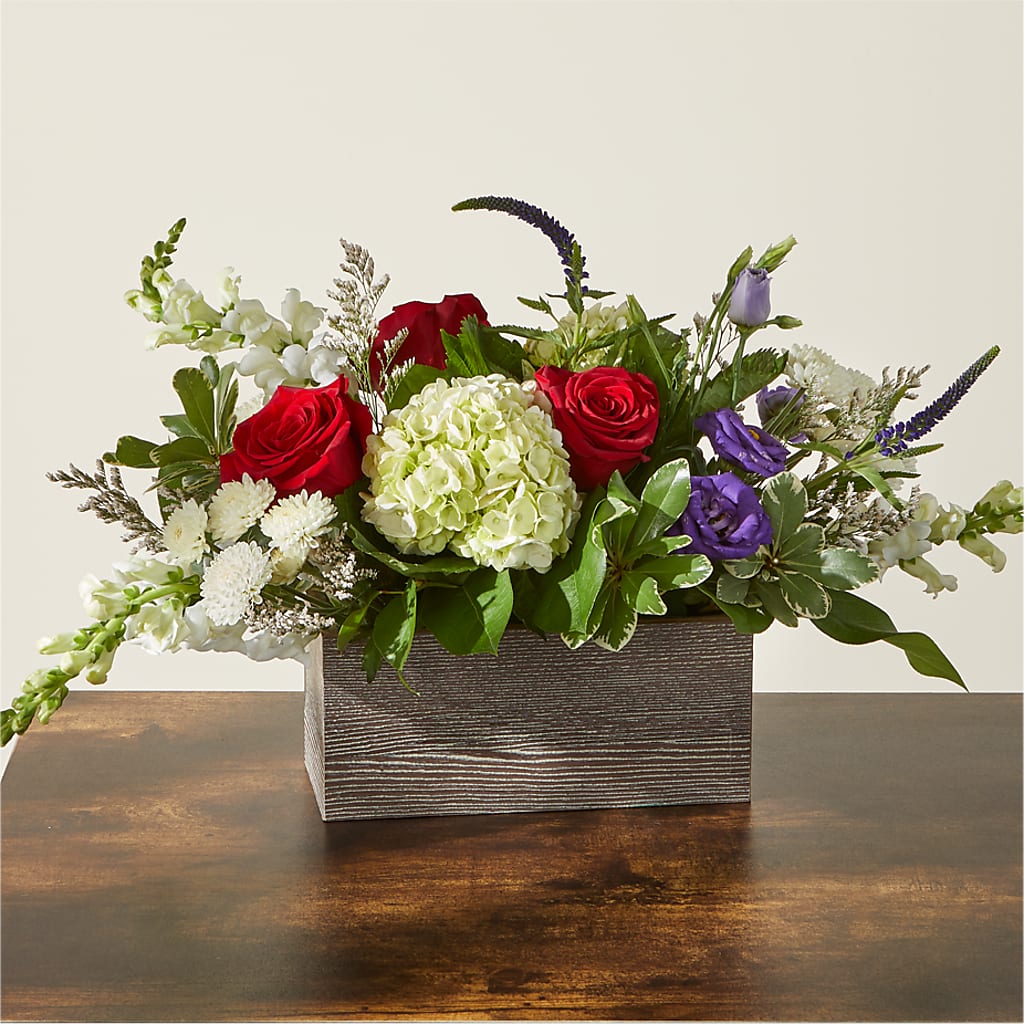 Sweet Magnolia Bouquet – Perkins Floral, Greenville MS