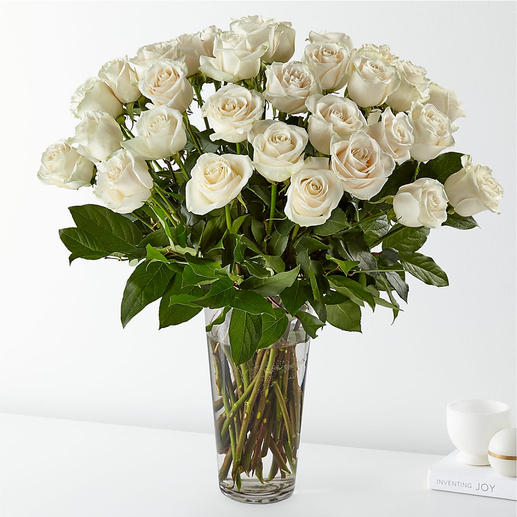 Long Stem White Rose Bouquet – Perkins Floral, Greenville MS