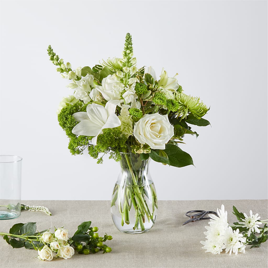 Irish Garden - A Florist Original – Perkins Floral, Greenville MS