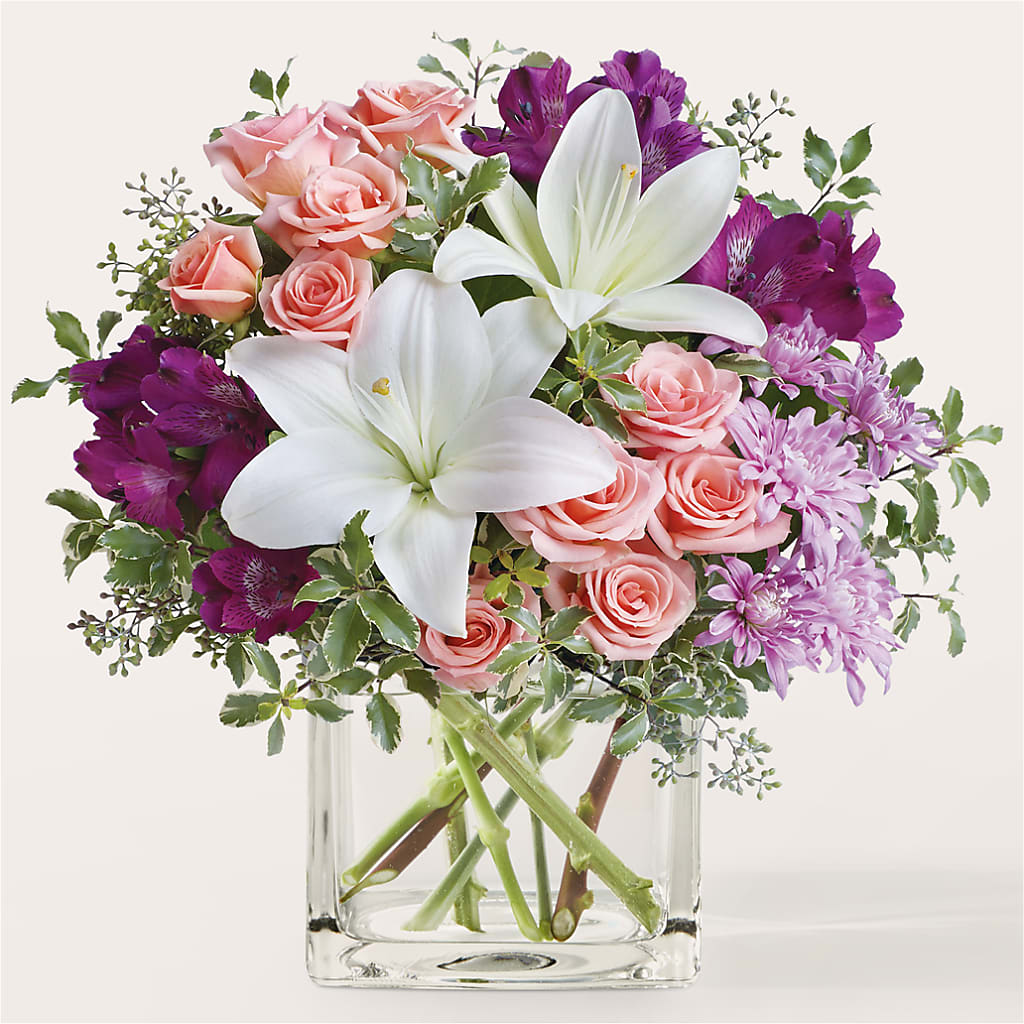 Mani Pedi Bouquet – Perkins Floral, Greenville MS