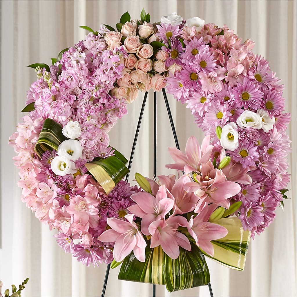 Gift of Warmth Wreath – Perkins Floral, Greenville MS