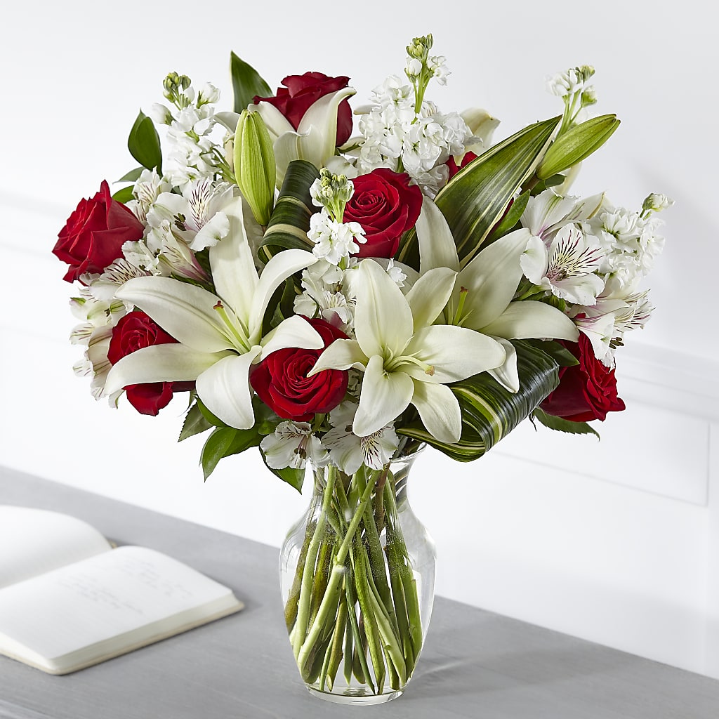 Loving Respect Bouquet – Perkins Floral, Greenville MS