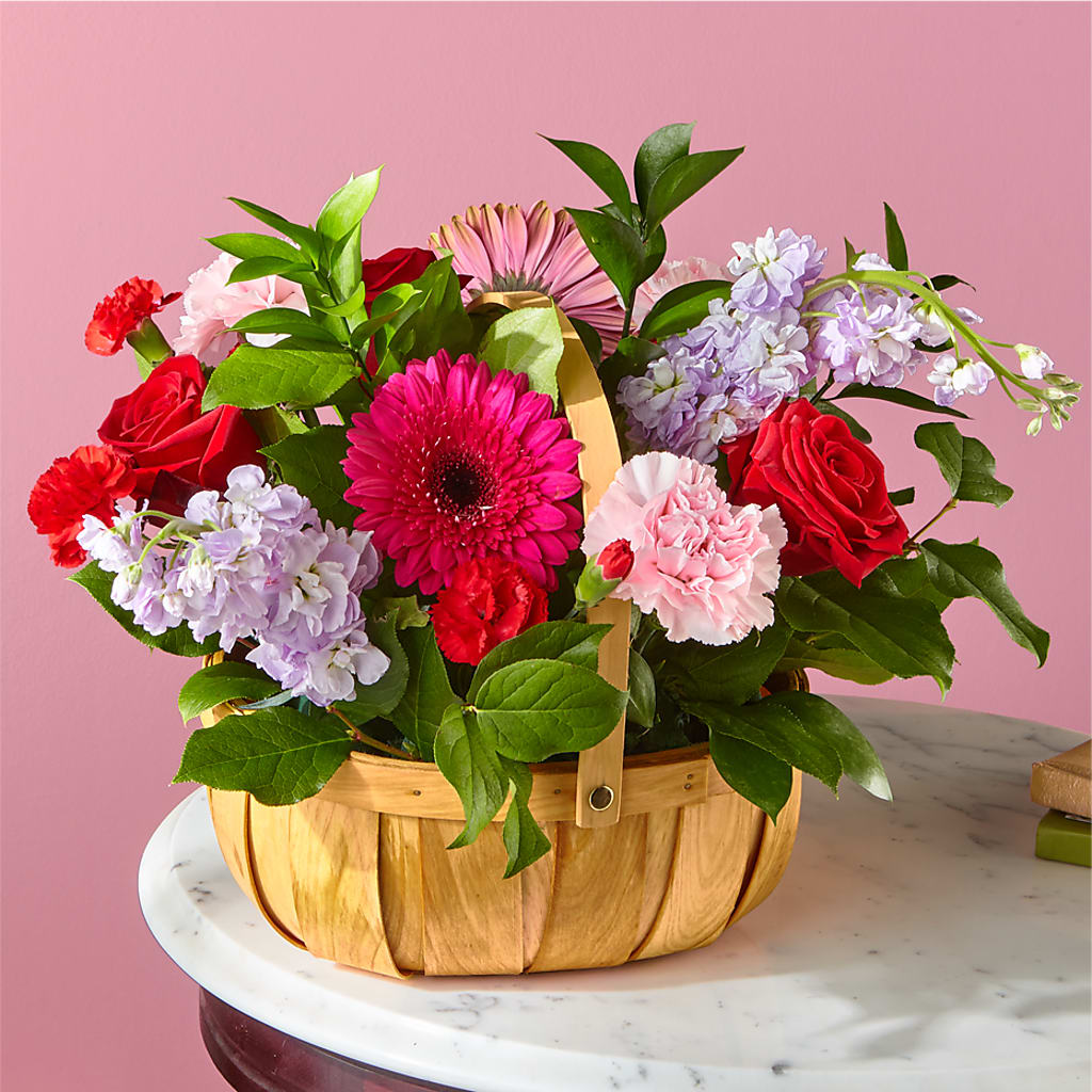 Pink Picnic Basket – Perkins Floral, Greenville MS
