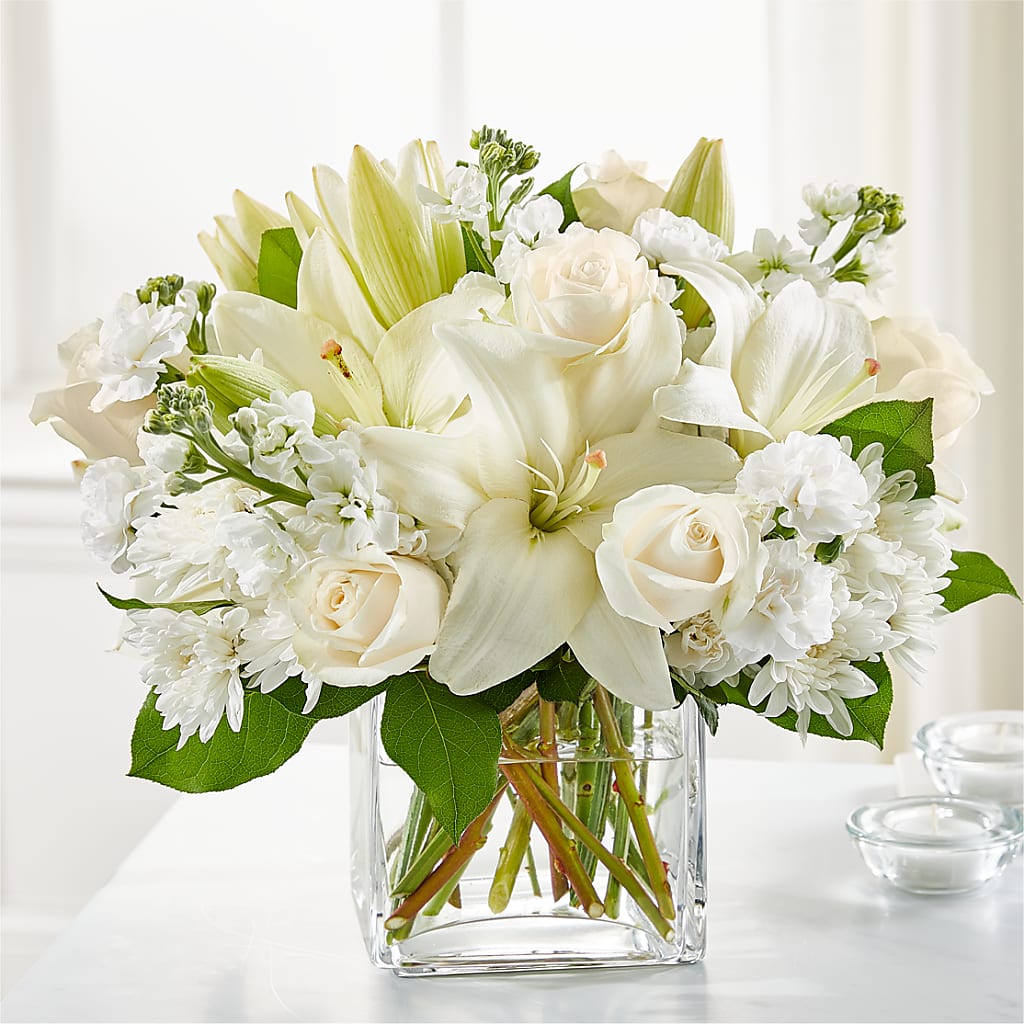 Gentle Breeze Bouquet – Perkins Floral, Greenville MS
