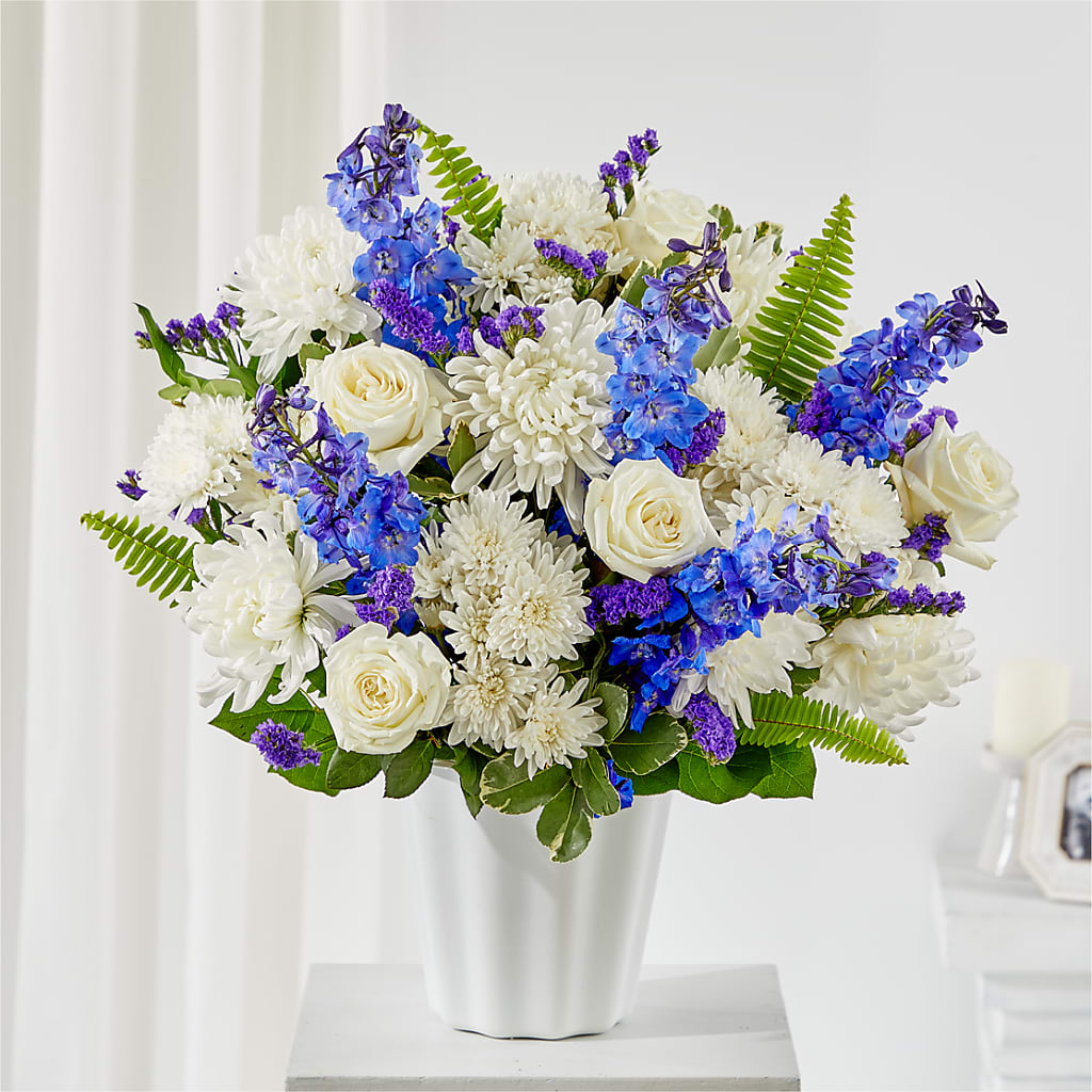Hold Dear Tabletop Basket – Perkins Floral, Greenville MS