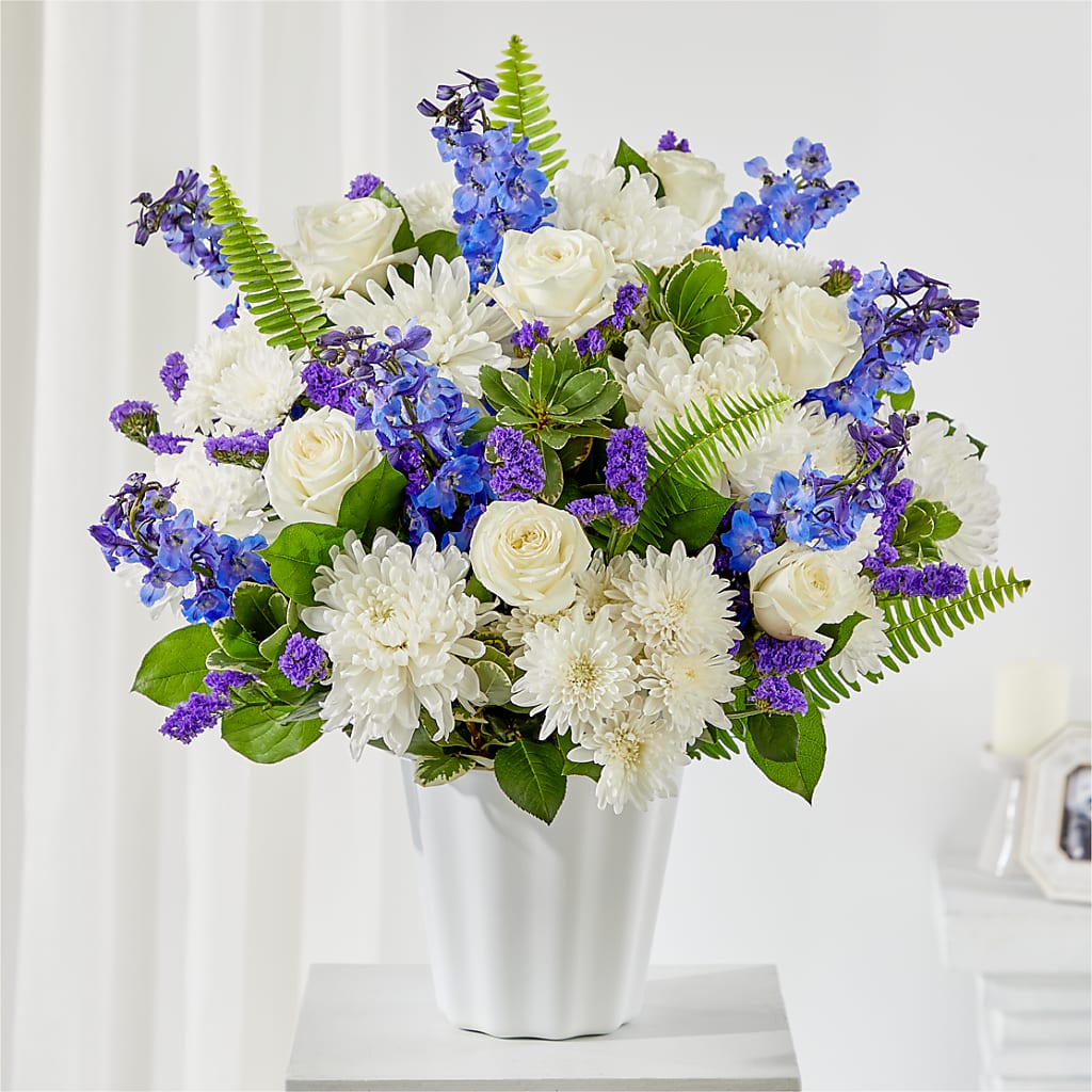Hold Dear Tabletop Basket – Perkins Floral, Greenville MS