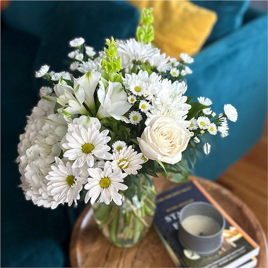 Classic Ivory – A Florist Original – Perkins Floral, Greenville MS