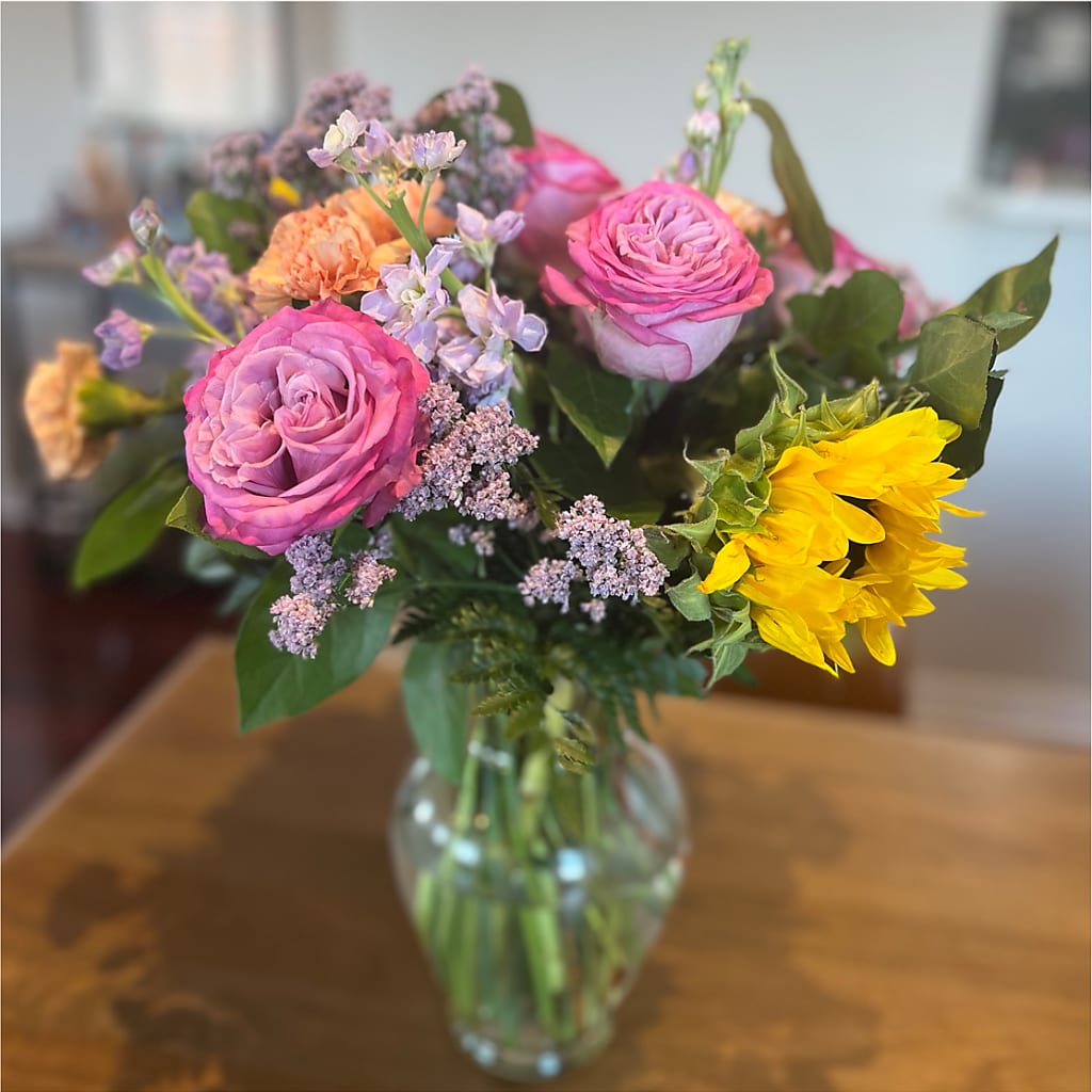 Yellow Brick Road Bouquet – Perkins Floral, Greenville MS