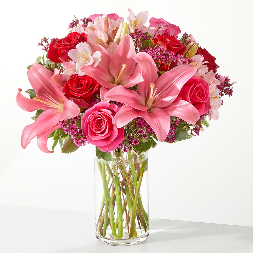 Lucky in Love Bouquet – Perkins Floral, Greenville MS