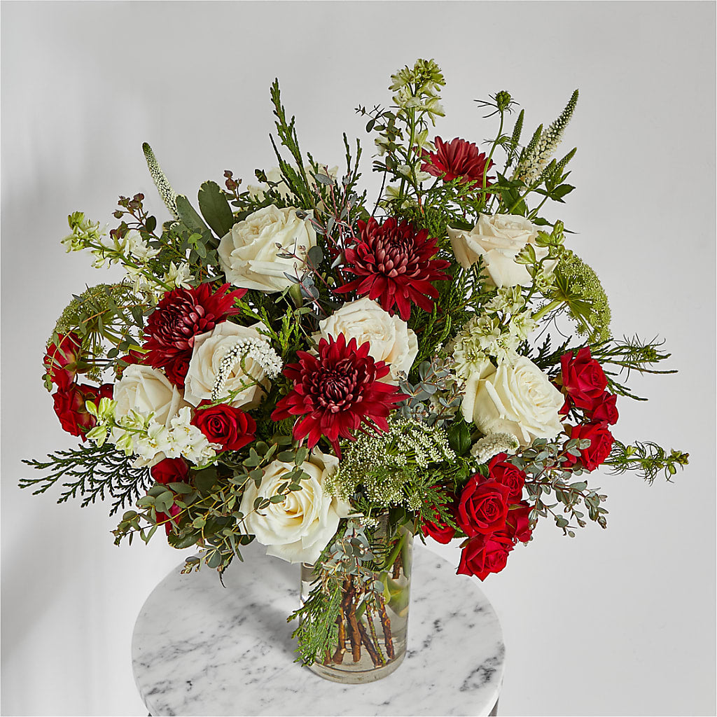 Favorite Traditions Bouquet – Perkins Floral, Greenville MS