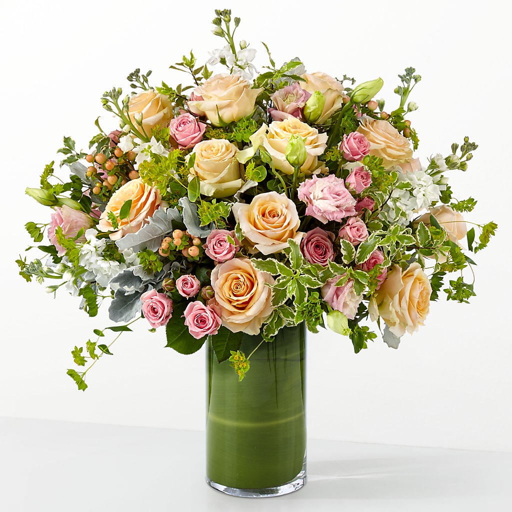 The Glamour Shot – Perkins Floral, Greenville MS