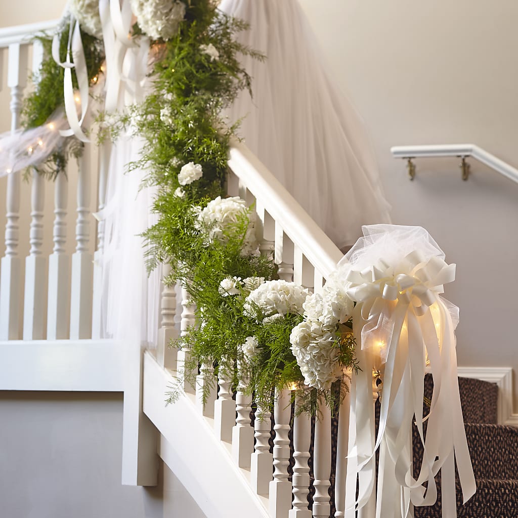 Champagne Dreams Garland – Perkins Floral, Greenville MS