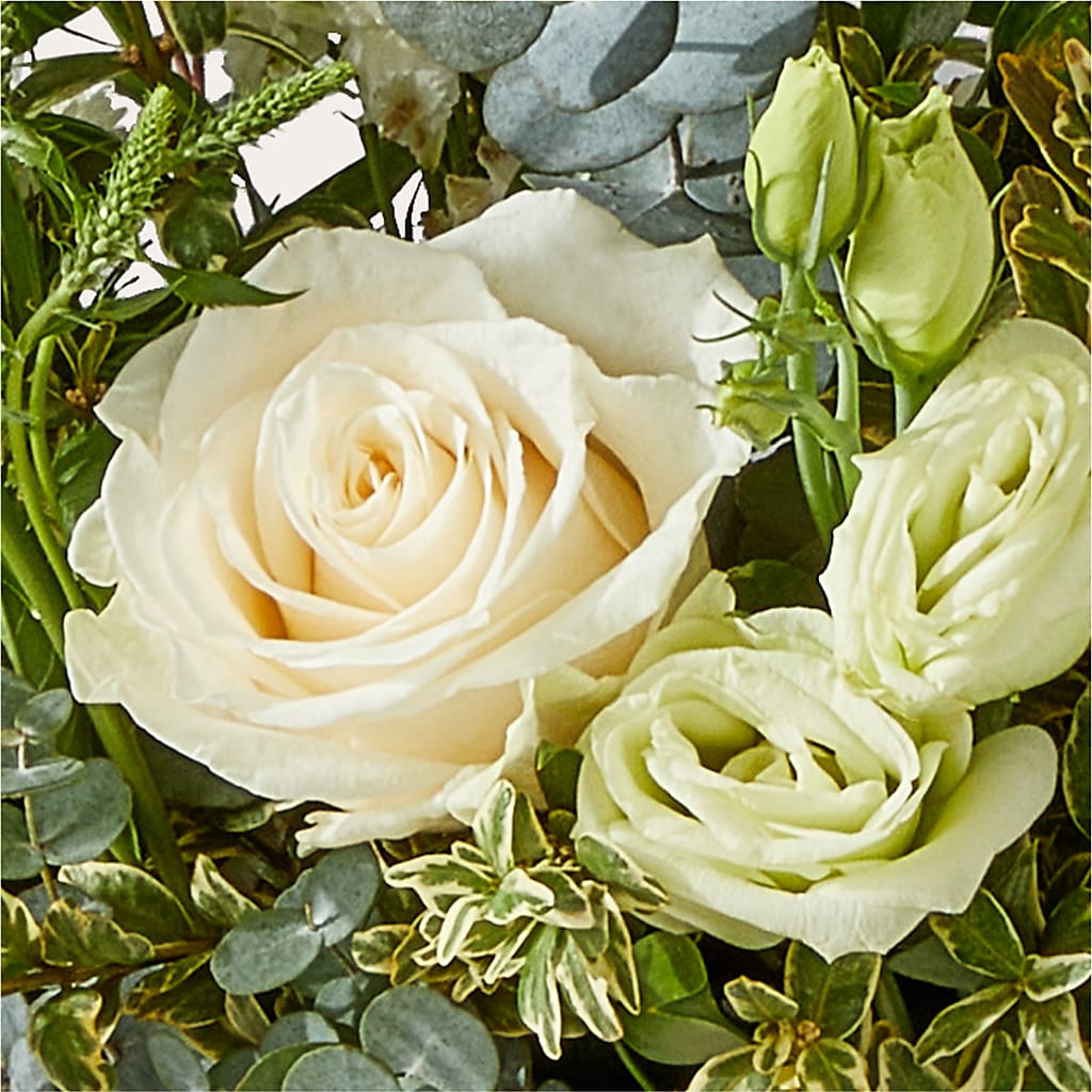 Cashmere Bouquet –  Perkins Floral, Greenville MS