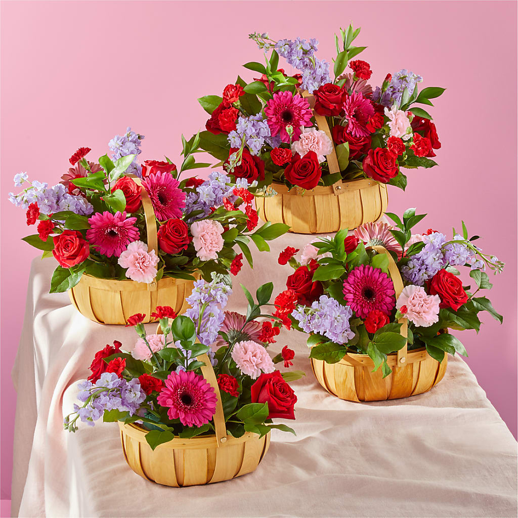 Pink Picnic Basket –  Perkins Floral, Greenville MS