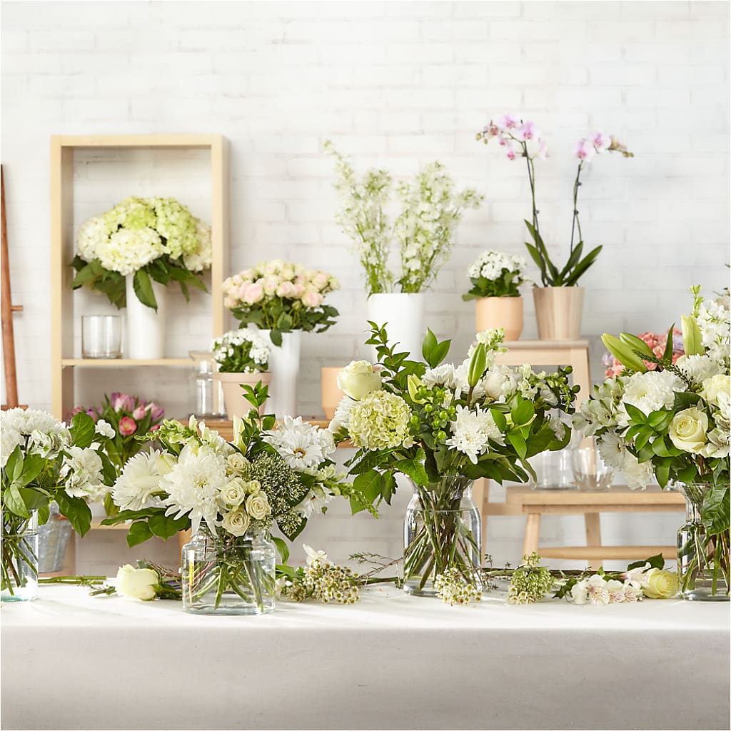 Classic Ivory – A Florist Original –  Perkins Floral, Greenville MS