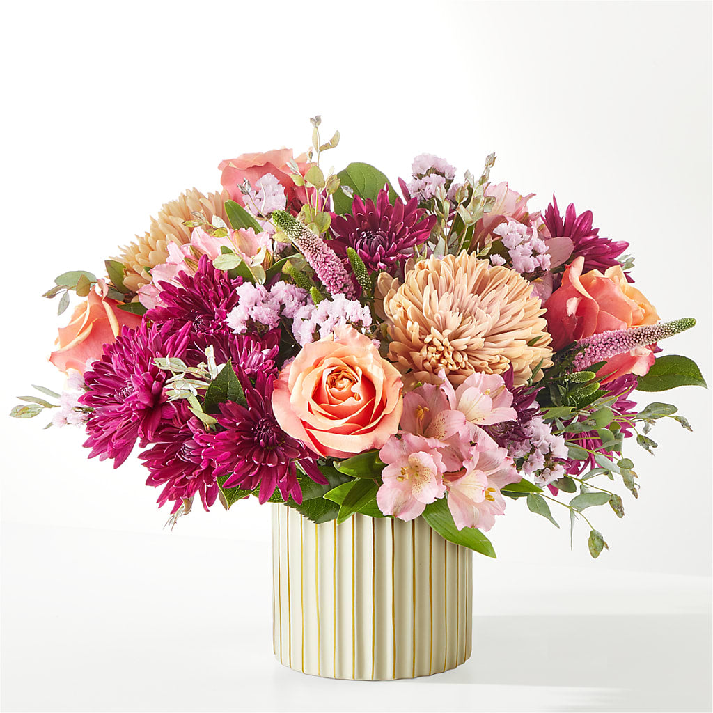 Berry Cobbler Bouquet with Ivory Vase –  Perkins Floral, Greenville MS